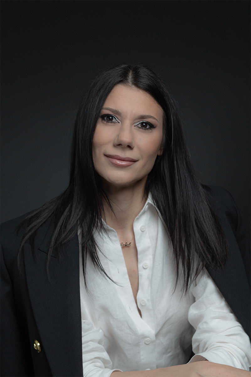 Александрина Здравкова
